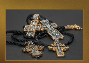 The Fragopoulos craft industry has a long history since 1998 in the manufacture of handmade objects