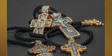 The Fragopoulos craft industry has a long history since 1998 in the manufacture of handmade objects