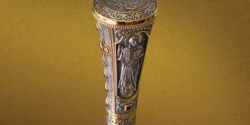 The distinctive ecclesiastical jewelry of quality and uniqueness from the Perlantoni workshop